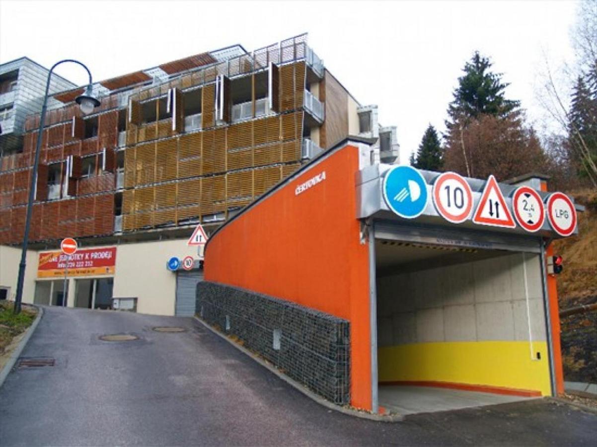 Certovka Trojka - Apartman ฮาร์ราคอฟ ภายนอก รูปภาพ